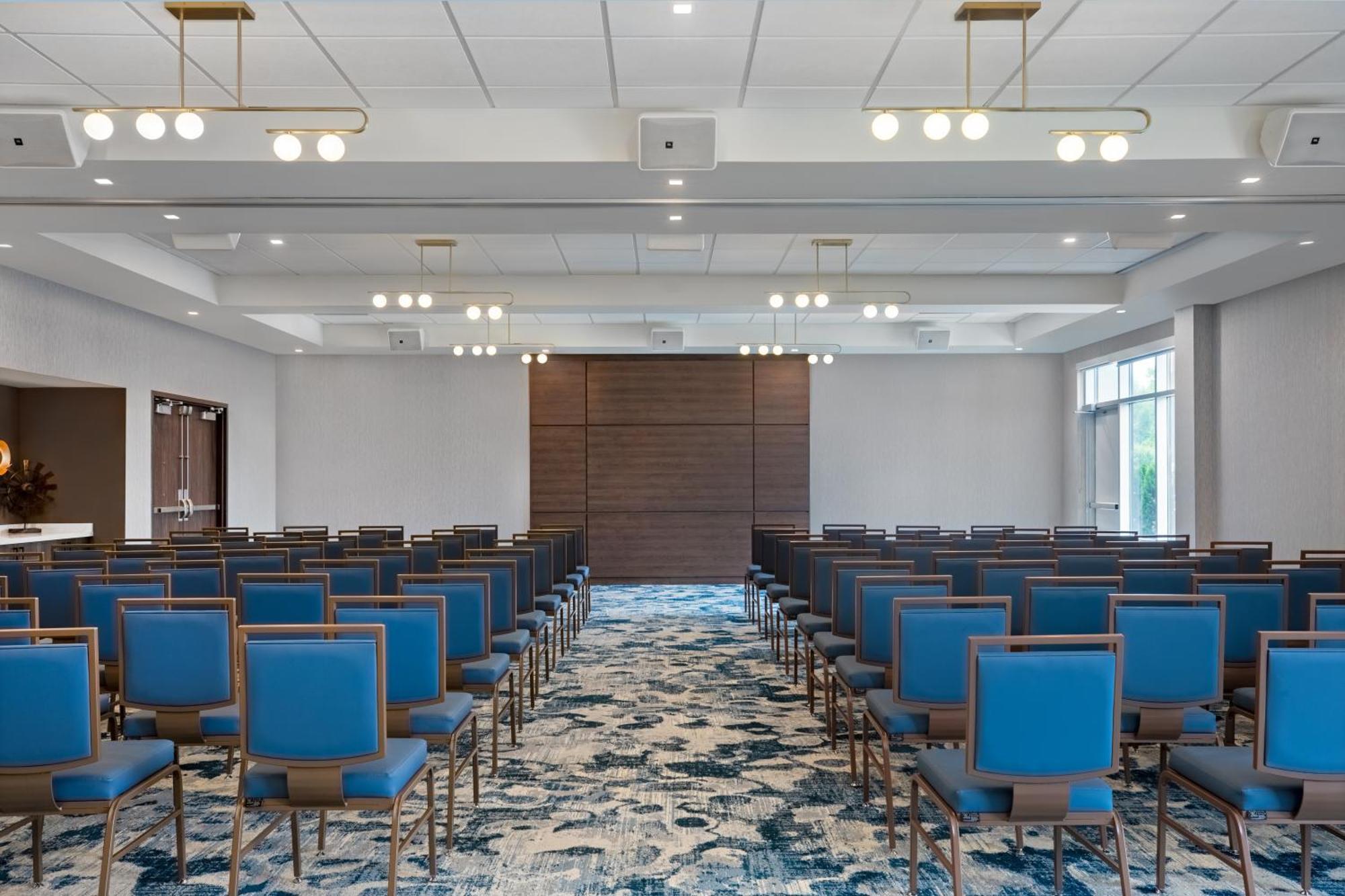 Home2 Suites By Hilton Huntsville Bagian luar foto